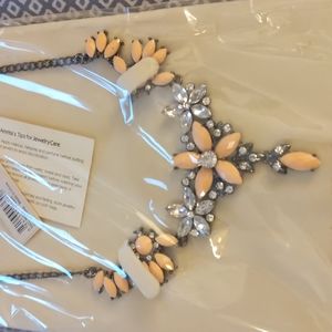 NWT Peach Flower Statement Necklace